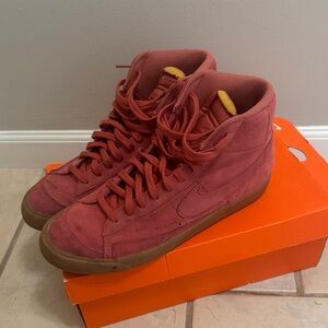 Nike Maroon Hightop Blazers Men’s size 13